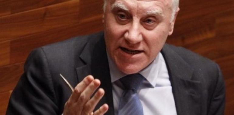 La marcha atrás de UPyD obliga a retirar la Ley de compatibilidad público privada de los Médicos