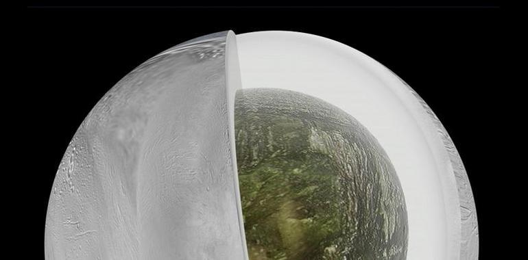 La luna de Saturno tiene un profundo océano en su interior