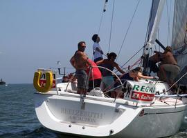 La Regata El Gaitero da color este sábado a la bahía de San Lorenzo