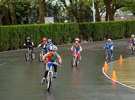 167 Deportistas en el Velódromo de Las Mestas, Gijón