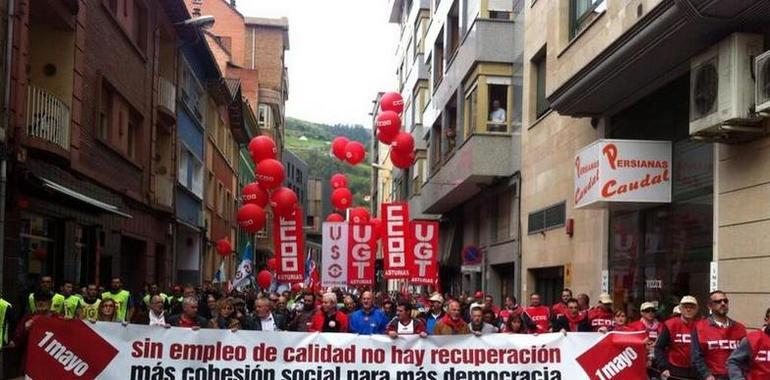 Miles de asturian@s contra los recortes en Mieres 