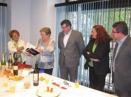 Argüelles lamenta que no se conmemore el 35 aniversario de la primera corporación gijonesa