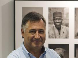 La fotografía de Gervasio Sánchez, las letras de Muñoz Molina y un curso de alta costura, en la UIMP