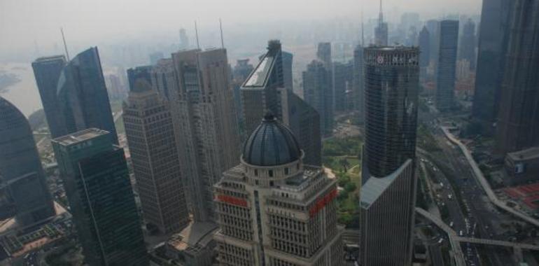El gigante chino declina ser la primera potencia económica, como afirma Banco Mundial