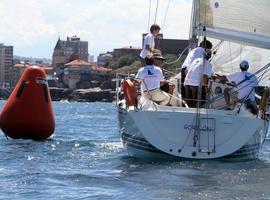 \El gorilón\, de Emilio Bedia, vencedor en la 16 Regata El Gaitero