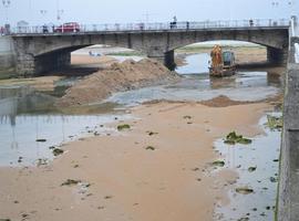 El Puerto de Gijón tendrá que aportar arena a la playa de San Lorenzo