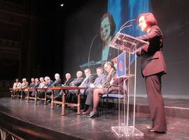 Ana Cano recuerda a los partíos que la UE encamienta protexer les llingües minoritaries