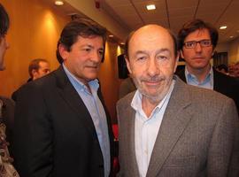 Pérez Rubalcaba participa en un mitín en Oviedo