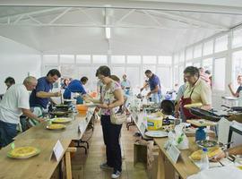 Concurso Internacional Masculino de Tortilla Española y Homenaje a las Madres en Murias de Candamo