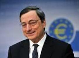 El BCE pon los tipos nun mínimu históricu del 0,15%