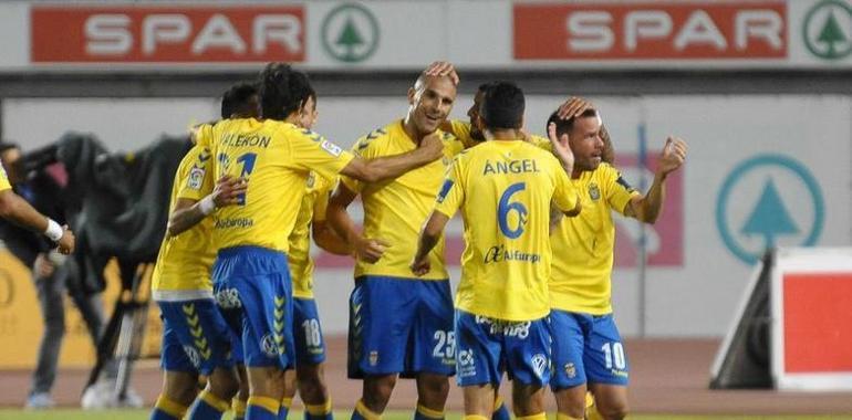 Las Palmas se lleva el primer asalto