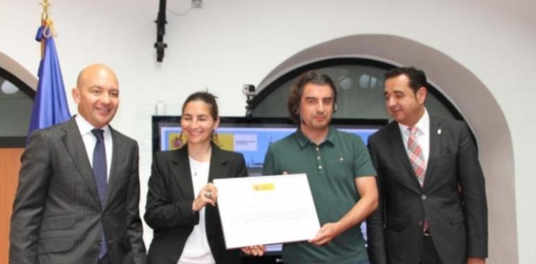 Economía premia el Plan Estratégico del Comercio de San Martín del Rey Aurelio