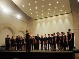 Gran éxito del joven coro “Julián Orbón” de Avilés en Saint-Nazaire 