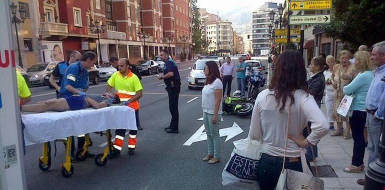 Ciclista gravemente herido en Oviedo por una motocicleta