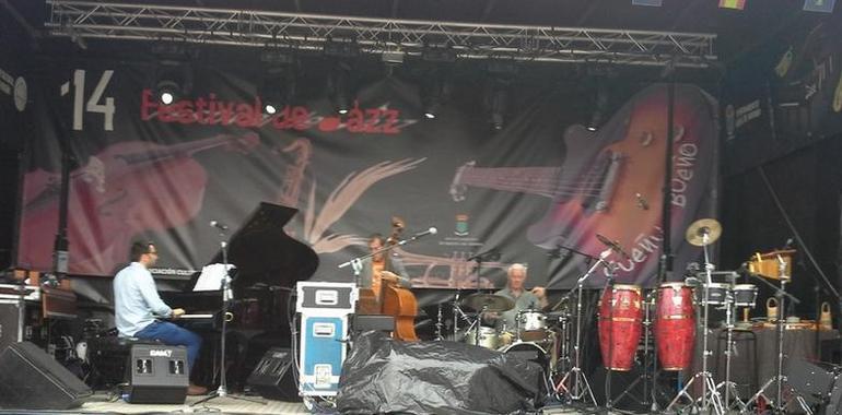 Bueño se supera a sí mismo con el Festival Internacional de Jazz