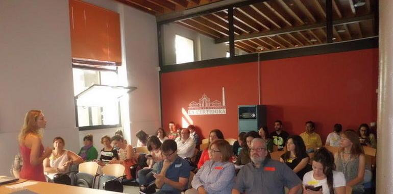 #empleatecuatroporcuatro combate la canícula aprendiendo a emprender en Avilés