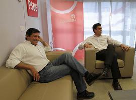 Los asturianos en el congreso del PSOE, molestos por que Susana Díaz sustituya a Fernández