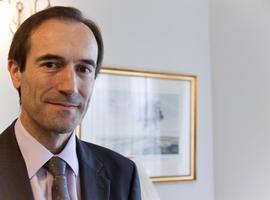 PSOE y PP aseguran a Manuel Menéndez representar al Parlamento en Fundación Cajastur