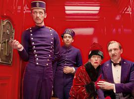 El Gran Hotel Budapest cierra el cine de verano al aire libre del Centro Niemeyer