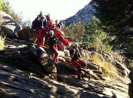 Herido un varón tras saltar entre rocas en la Charca Verde, Madrid