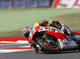 Márquez gana en el GP Silverstone su undécima carrera del año superando a Lorenzo