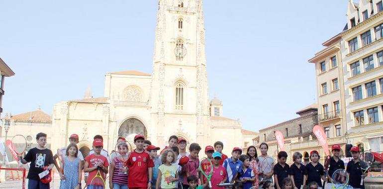 Gran fiesta del tenis a la sombra de la Catedral