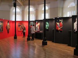 Oviedo recuerda a #Tino #Casal con una exposición en Trascorrales