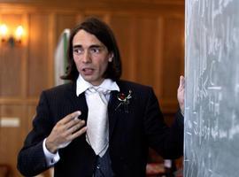 Cédric Villani: “Las Matemáticas sirven para demostrar la belleza del mundo real”