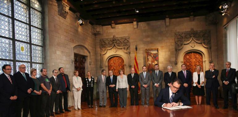 Artur Mas: “Cataluña quiere decidir pacífica y democráticamente su futuro político"