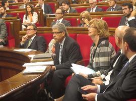 El Gobiernu catalán suspendel procesu de selección de personal pal 9N