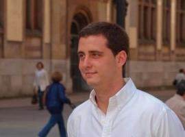 La dirección impone a Medina como presidente del PP Gijón tras desestimar los avales de Riestra