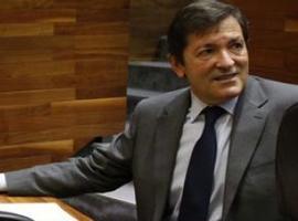 Fernández pide acuerdo presupuestario porque "dos años de prórroga son muchos para Asturias"