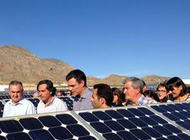 Pedro Sánchez anuncia que el PSOE restituirá las ayudas a las #energías #renovables 