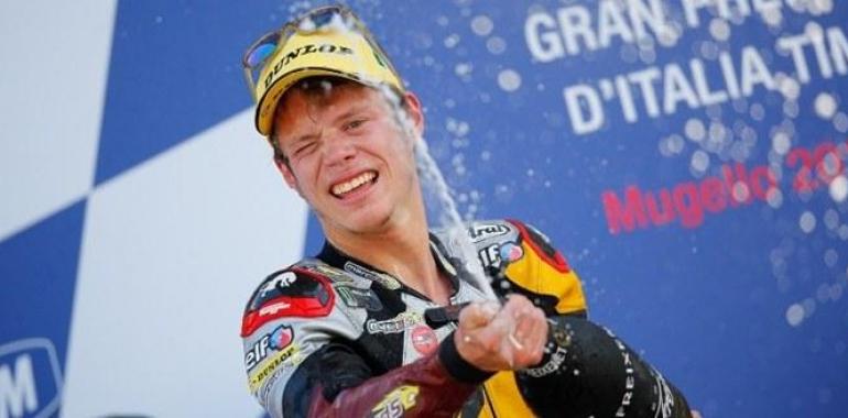Triplete español en #Sepang, donde #Tito #Rabat se proclama #Campeón del #mundo
