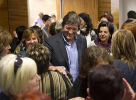 Fernández se compromete a cubrir toda la demanda de plazas en escuelas de 0 a 3 años 