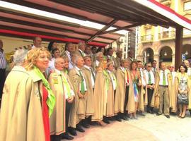 Los exquisitos hojaldres de torrelavega, en el altar de la Cofradía