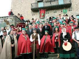 Potes exalta al orujo y los orujeros en una gran fiesta