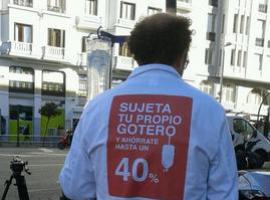 Médicos Mundo denuncia con #Sanichollo los recortes del PP a la Sanidad