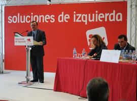 Cayo Lara exige que la reforma constitucional lanzada por Zapatero se vote en referéndum