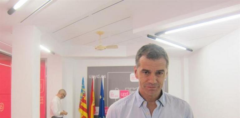#Toni #Cantó pide explicaciones al Gobierno por la deficiente señalización vial de #Piloña