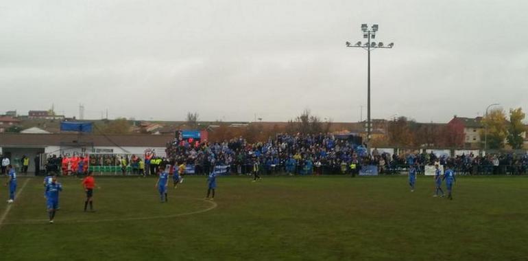 Linares da la victoria al Real Oviedo (1) frente al Atlético Astorga (0)