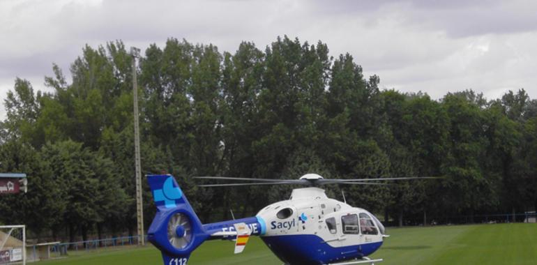 Tres heridos en una colisión entre dos turismos en Villarejo de Órbigo