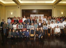 La gran  gala de la #Vela llena de trofeos el #Astur de #Regatas