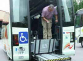 El Principado garantiza el mantenimiento del servicio gratuito de transporte a los CAI