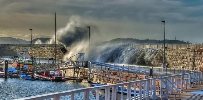 Las olas gigantes de Asturias y Galicia, en el podio de fenómenos metereológicos del año