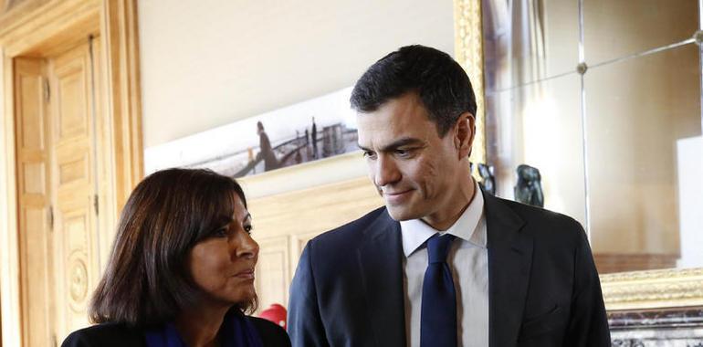 Pedro Sánchez: "La democracia prevalecerá sobre el fanatismo porque somos más y estamos unidos" 