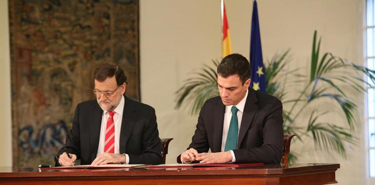 PSOE firma la cadena perpetua con Rajoy "en defensa de la libertad"