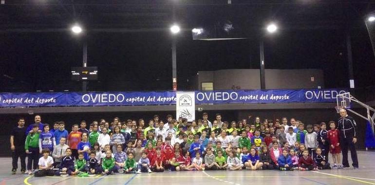 #Oviedo. Juegos Escolares de #Bádminton en La Corredoria
