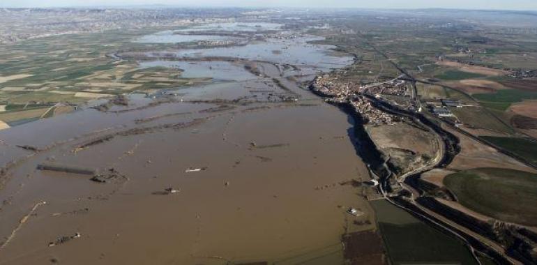 Los vecinos de Pina de Ebro no serán evacuados