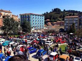 Los coches clásicos toman Candás